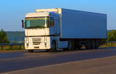 İzmir ile Şalpazarı Arası Öğrenci Eşyası Taşıma